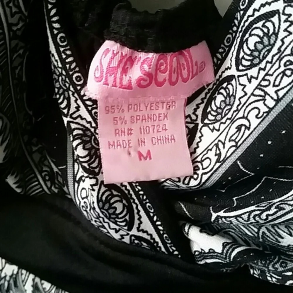She's Cool NWOT - Picture 2 of 4